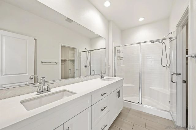 429 Lake Shore Way, Santee, CA 92071