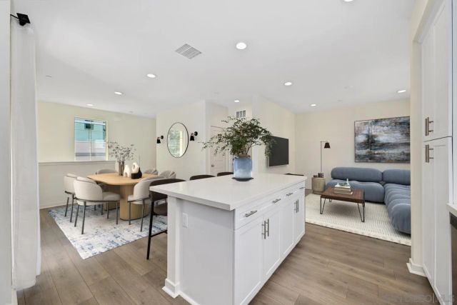 429 Lake Shore Way, Santee, CA 92071