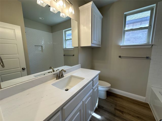 2003 Belle Lagos Lane, Cleburne, TX 76033