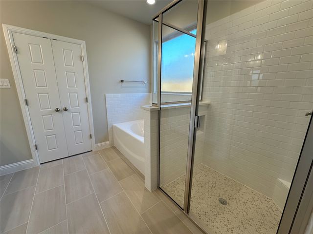 2003 Belle Lagos Lane, Cleburne, TX 76033