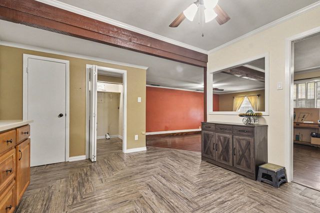 2520 Collingwood Drive, Farmers Branch, TX 75234