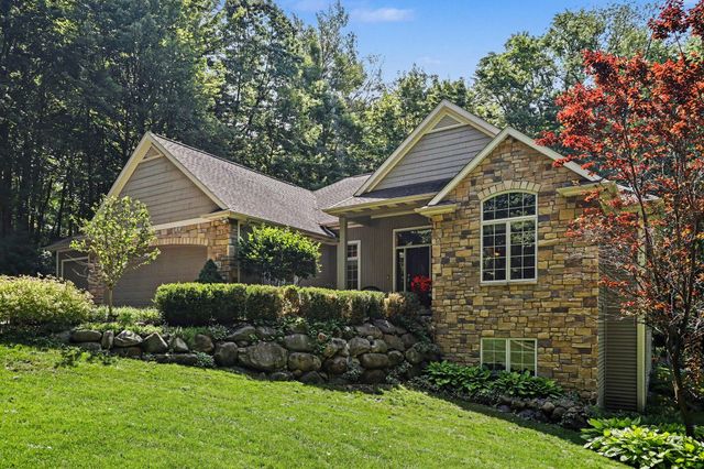9428 Marshwood Drive, Richland, MI 49083