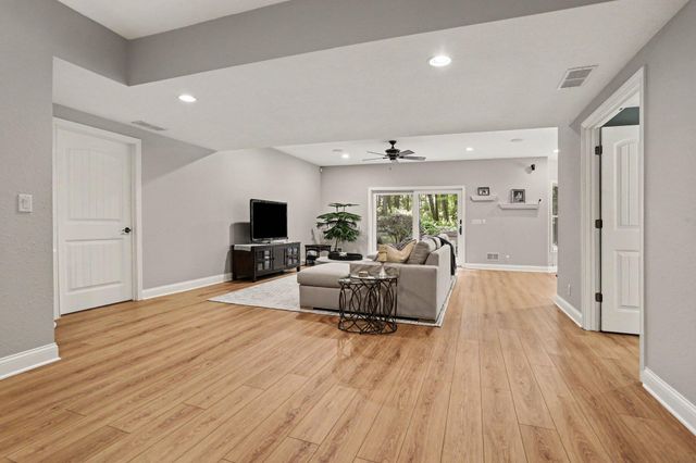 9428 Marshwood Drive, Richland, MI 49083