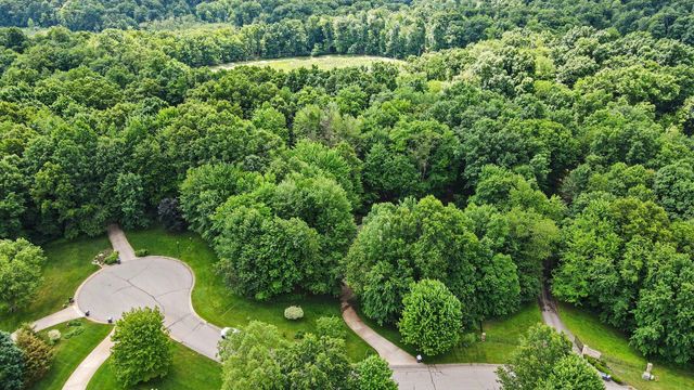 9428 Marshwood Drive, Richland, MI 49083