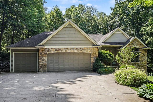 9428 Marshwood Drive, Richland, MI 49083