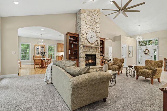 9428 Marshwood Drive, Richland, MI 49083
