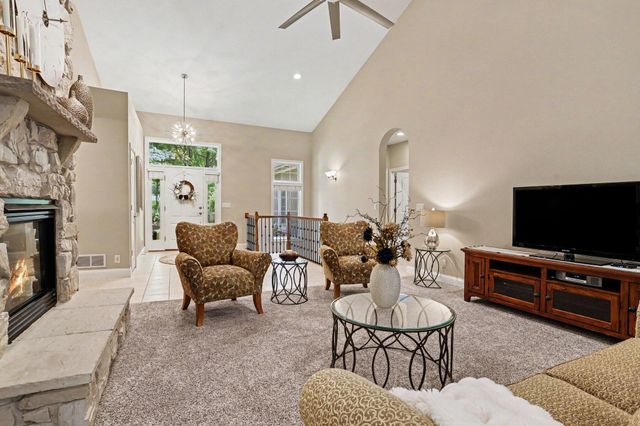 9428 Marshwood Drive, Richland, MI 49083