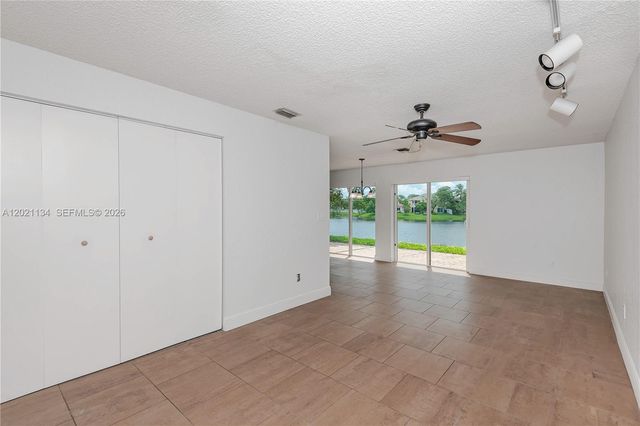 850 NW 98th Ave, Plantation, FL 33324