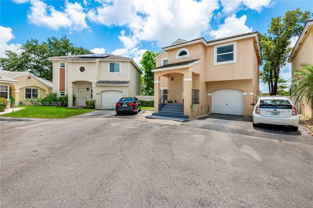 850 NW 98th Ave, Plantation, FL 33324