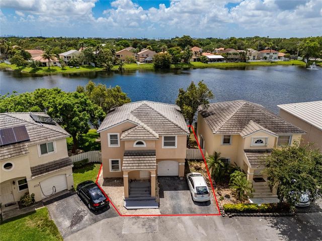 850 NW 98th Ave, Plantation, FL 33324