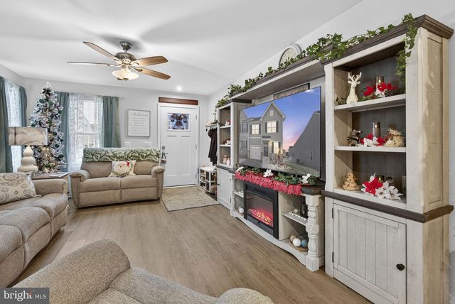 103 BIBURY ST, Martinsburg, WV 25405