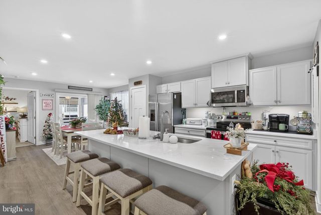 103 BIBURY ST, Martinsburg, WV 25405