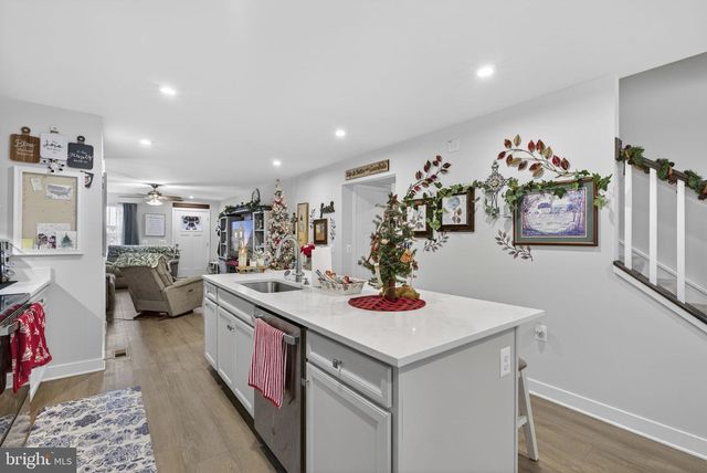 103 BIBURY ST, Martinsburg, WV 25405