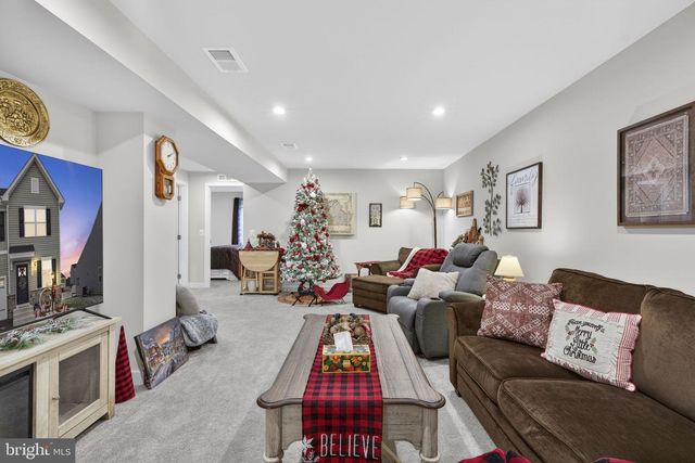 103 BIBURY ST, Martinsburg, WV 25405