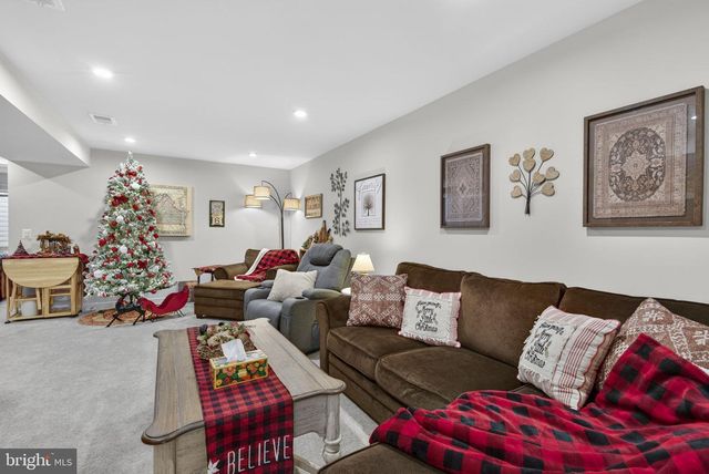 103 BIBURY ST, Martinsburg, WV 25405