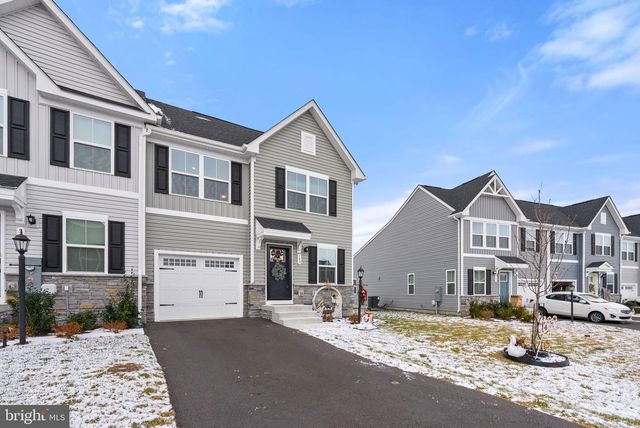 103 BIBURY ST, Martinsburg, WV 25405