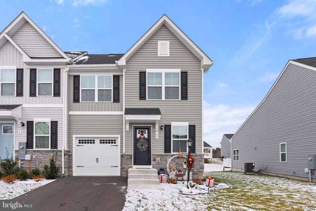 103 BIBURY ST, Martinsburg, WV 25405