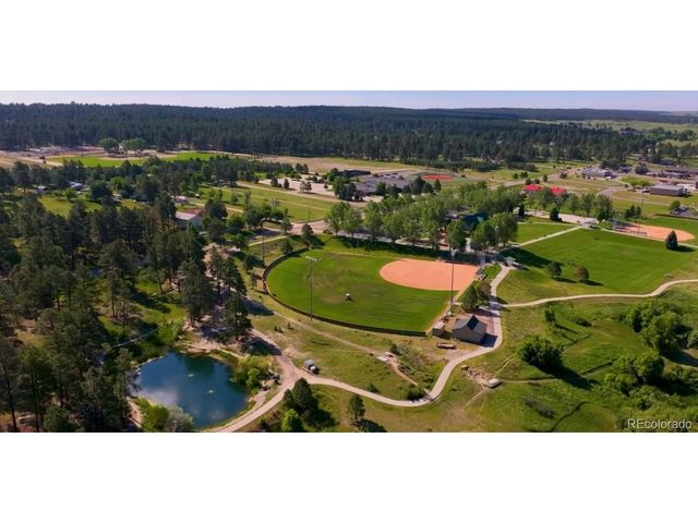3510 Aspen Glen Loop, Elizabeth, CO 80534