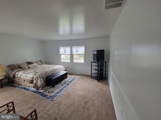 9203 TWIN HILL LN, Laurel, MD 20708