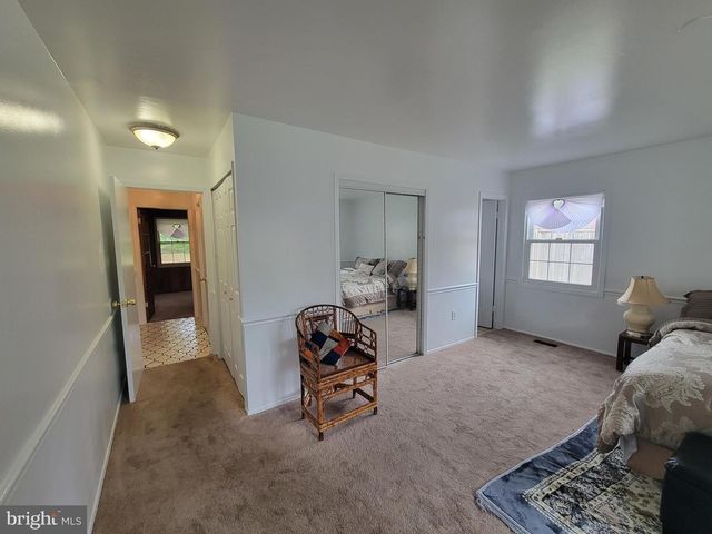 9203 TWIN HILL LN, Laurel, MD 20708