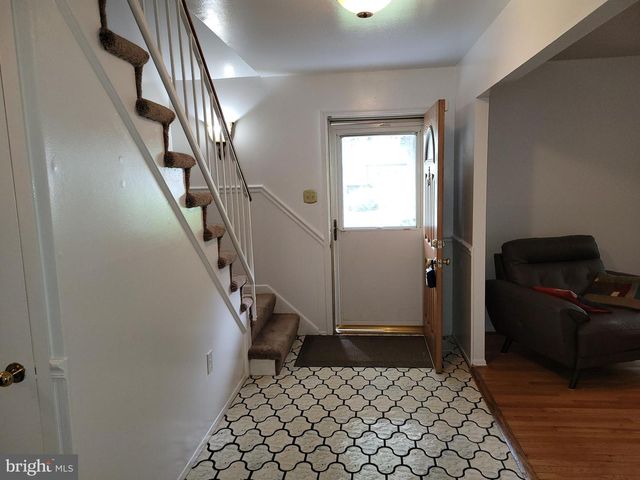 9203 TWIN HILL LN, Laurel, MD 20708