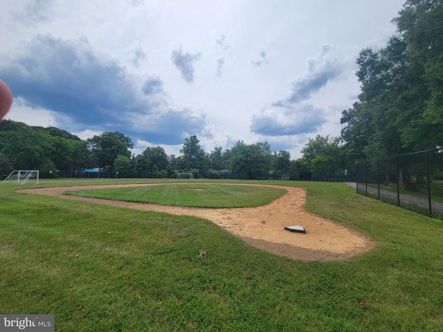 9203 TWIN HILL LN, Laurel, MD 20708