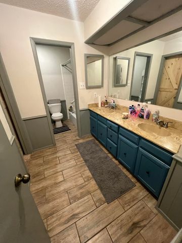 8208 Kenosha Avenue, Lubbock, TX 79423