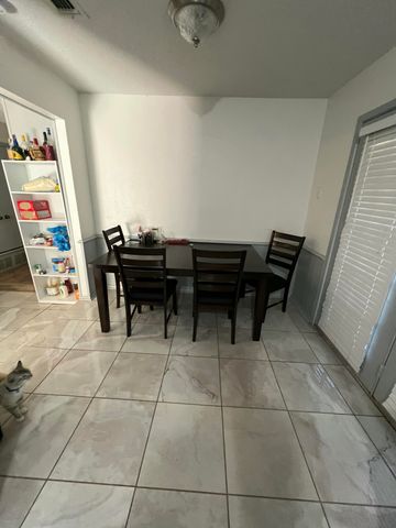 8208 Kenosha Avenue, Lubbock, TX 79423