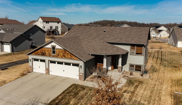 2679 Flagstone Lane NW, Rochester, MN 55901