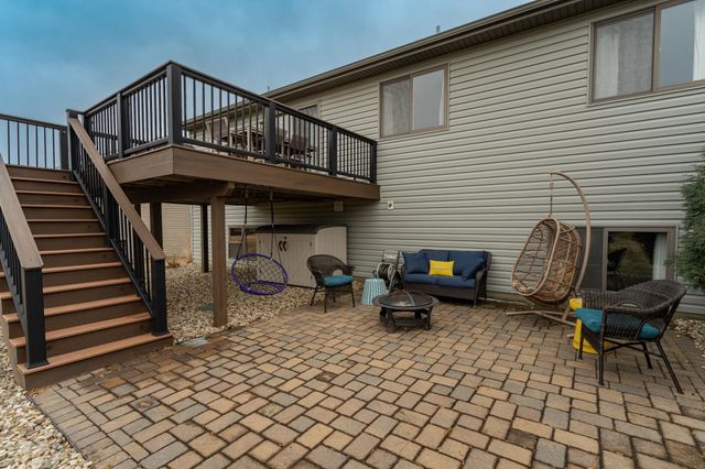 2679 Flagstone Lane NW, Rochester, MN 55901