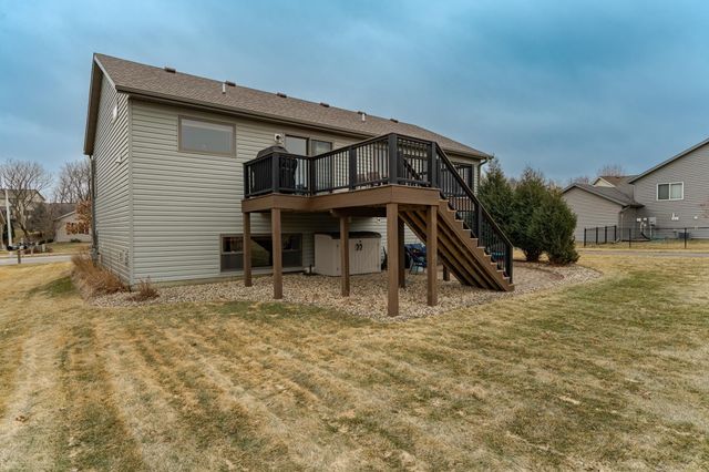 2679 Flagstone Lane NW, Rochester, MN 55901