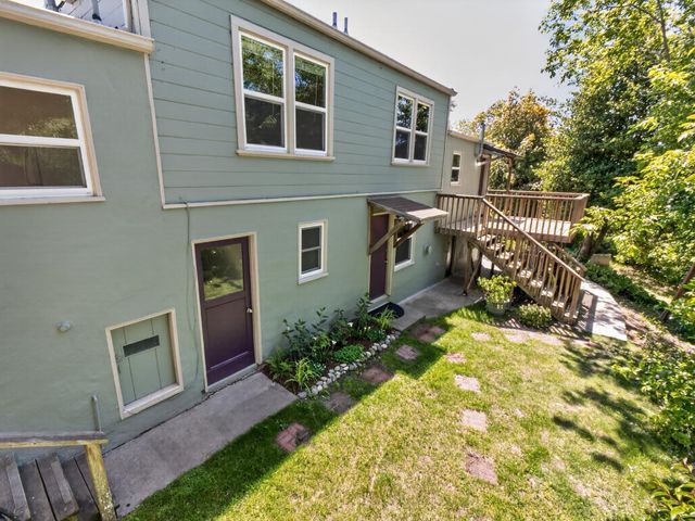 109 + 111 Berkeley Way, Santa Cruz, CA 95062