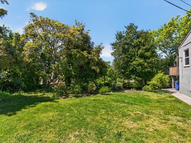 109 + 111 Berkeley Way, Santa Cruz, CA 95062