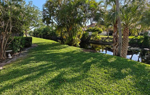 385 NW 36th Avenue, Deerfield Beach, FL 33442