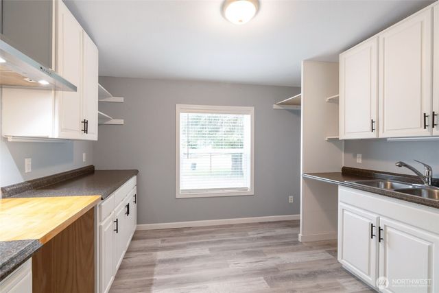 19515 95th Avenue NE, Arlington, WA 98223