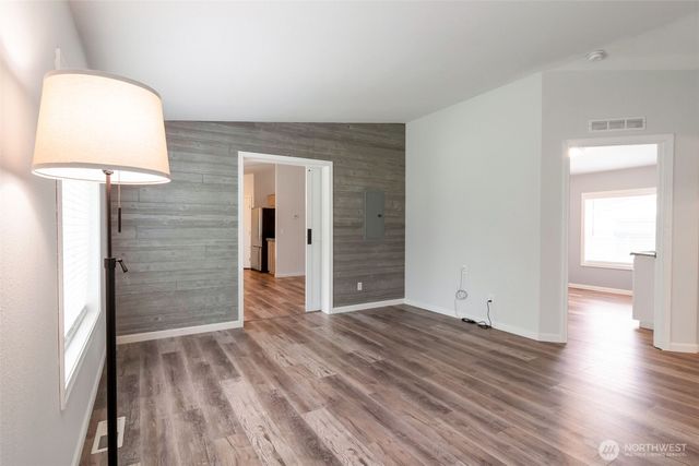 19515 95th Avenue NE, Arlington, WA 98223