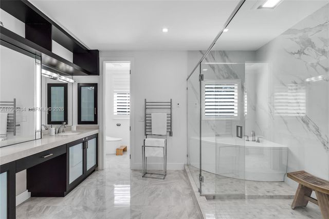 647 S Zamora Ave, Coral Gables, FL 33134