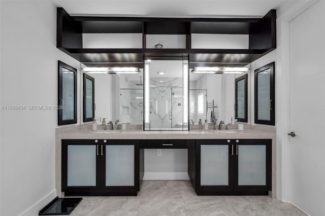 647 S Zamora Ave, Coral Gables, FL 33134