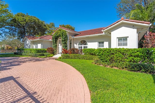 647 S Zamora Ave, Coral Gables, FL 33134