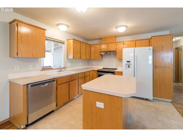 5518 Se 130TH Ave, Portland, OR 97236