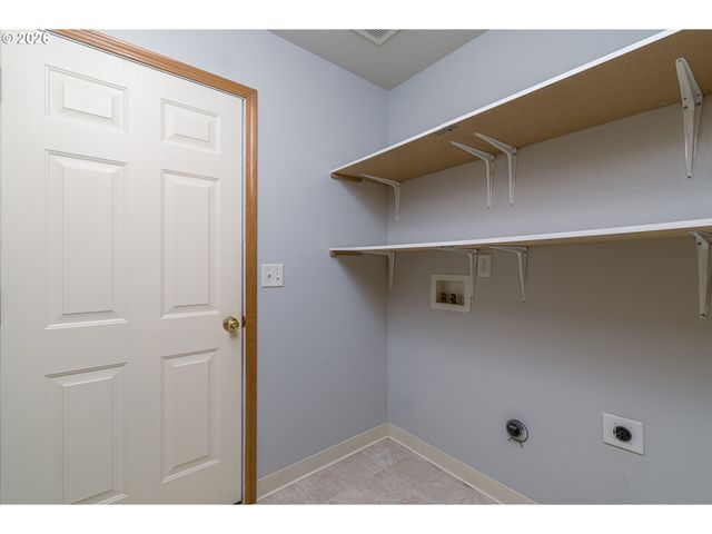 5518 Se 130TH Ave, Portland, OR 97236