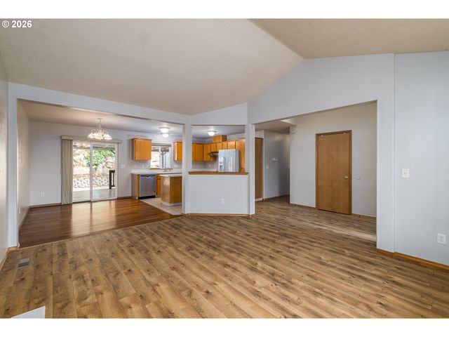 5518 Se 130TH Ave, Portland, OR 97236