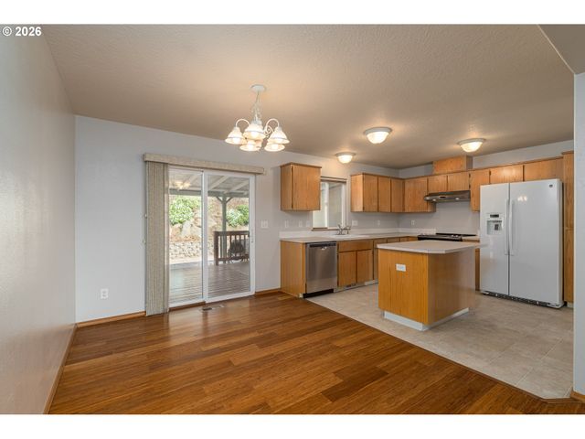 5518 Se 130TH Ave, Portland, OR 97236