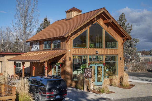 64564 Riverview Avenue, Bend, OR 97703