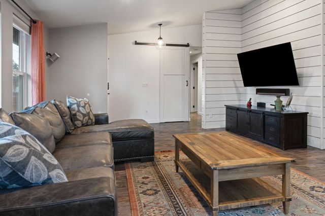 64564 Riverview Avenue, Bend, OR 97703