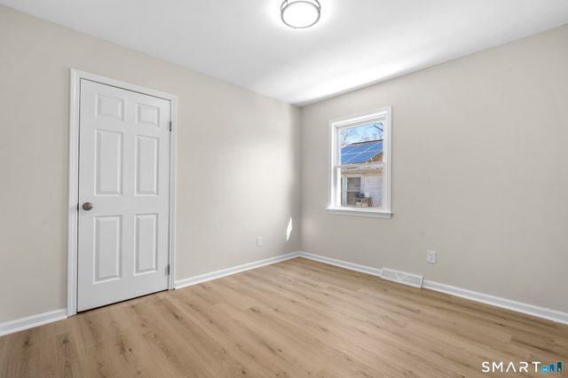 229 Homeside Avenue, West Haven, CT 06516