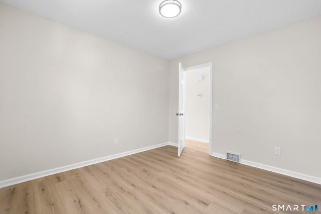 229 Homeside Avenue, West Haven, CT 06516