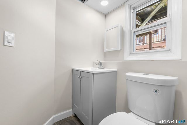 229 Homeside Avenue, West Haven, CT 06516