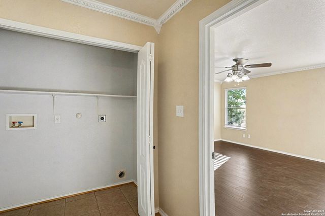 8840 Staghorn, Converse, TX 78109