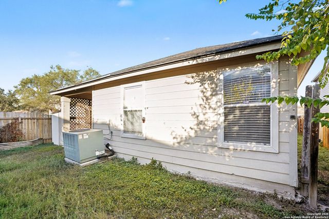 8840 Staghorn, Converse, TX 78109